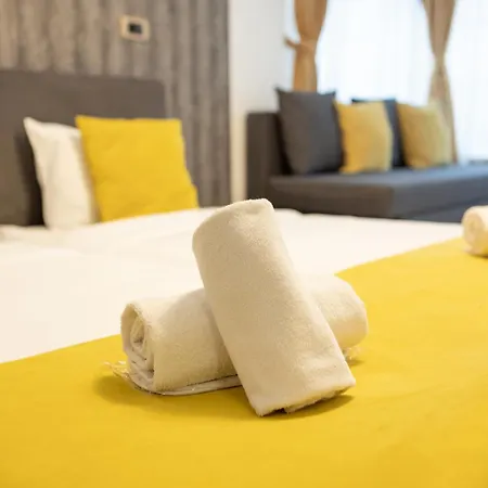 Garni House 46 Bed & Breakfast