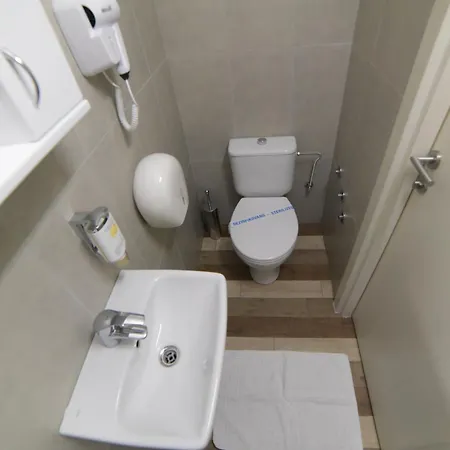 Garni House 46 Bed & Breakfast 3*