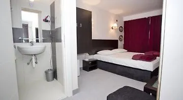 Garni House 46 3* Beograd